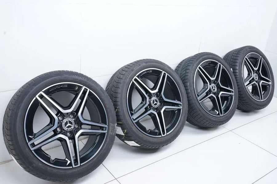 Roues et pneus hiver 18 pouces pour Mercedes Classe AB W177 B247
