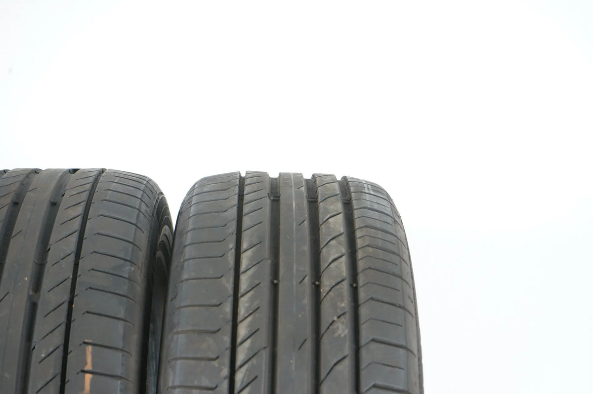 2 x Sommerreifen Continental 235 55 19 Zoll DOT22 ca.6mm AO Detailansicht 5
