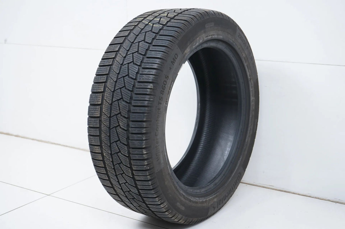 1 x  Winterreifen Continental 225 55 18 Zoll DOT23 ca.5mm MO Bmw* Detailansicht 3