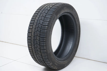 1 x  Winterreifen Continental 225 55 18 Zoll DOT23 ca.5mm MO Bmw*