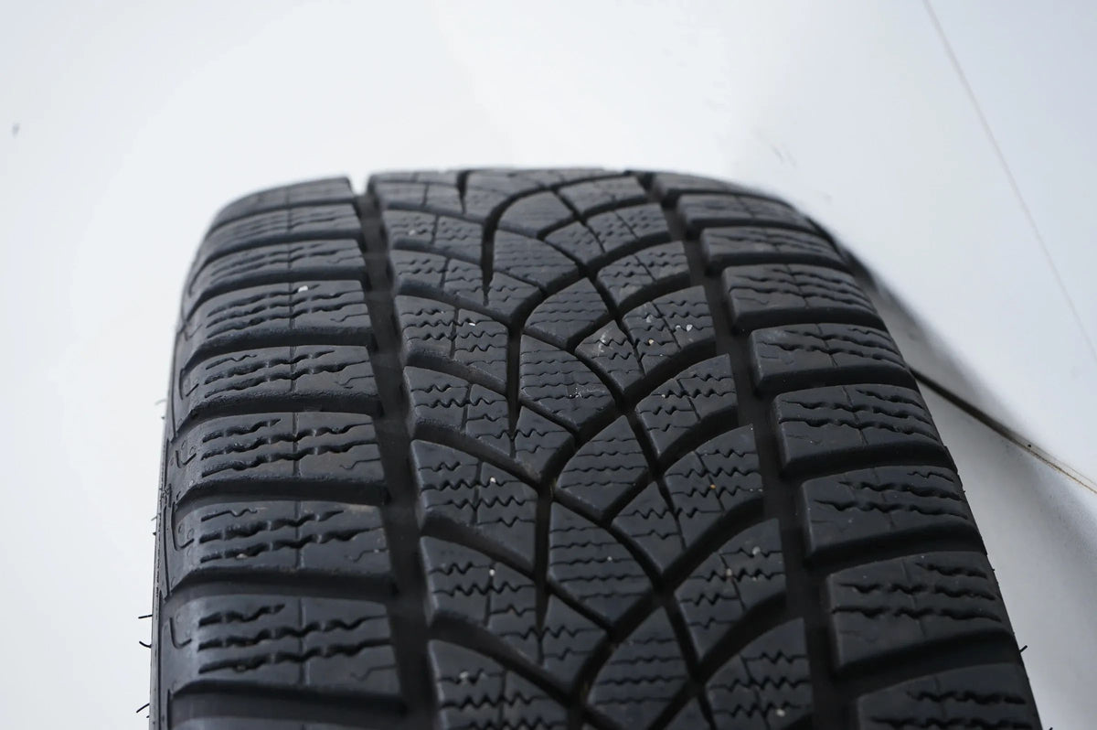 BMW 1 Series 2 Series F40 F44 Winter Wheels Winter Tires 205 45 18 inch M711 Detailansicht 12