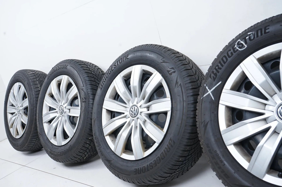 Pneus hiver 215/65/17 pouces pour VW Tiguan, Skoda Kodiaq et Audi Q3. Detailansicht 8