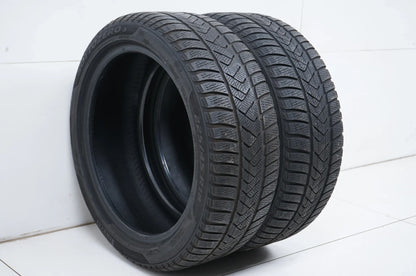 2 x Pirelli winter tires 225/45 R18 inch DOT21 approx. 4mm MO RFT