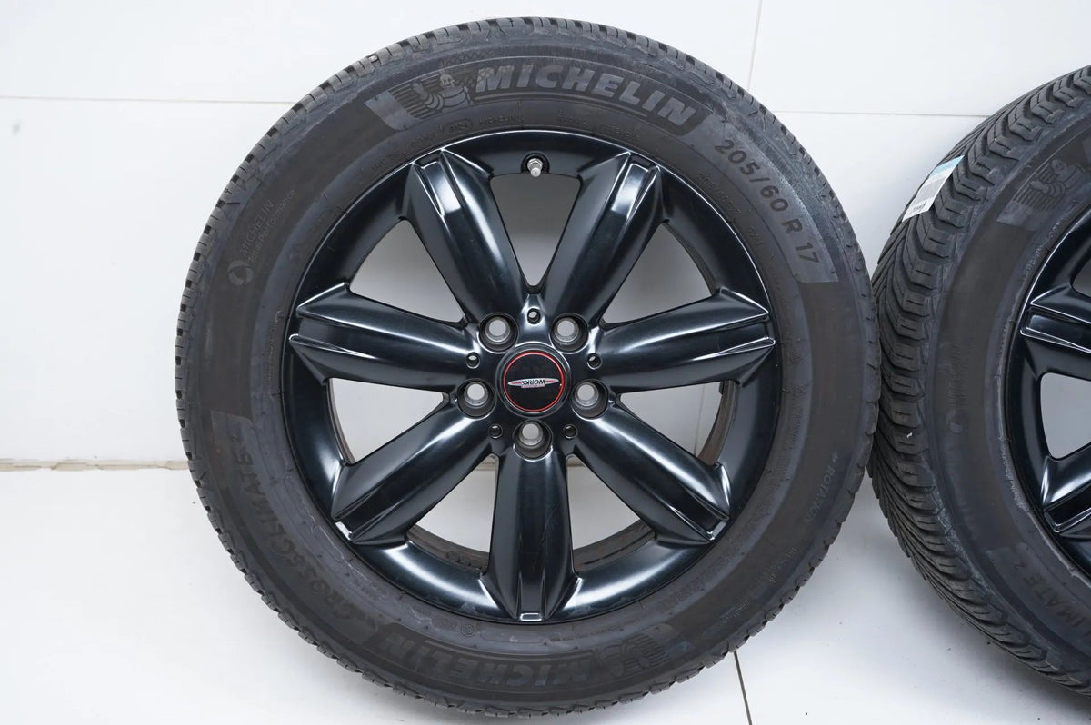 MINI Countryman F60 winter tires/wheels 205/60 R17 inch 7mm Detailansicht 3
