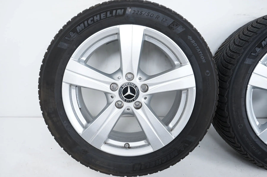 Mercedes C-Klasse hybrid W206 vinterdæk vinterhjul 17 tommer