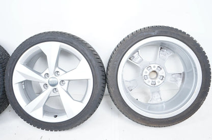 Audi A3 8Y zimní pneumatiky zimní kola 225 40 18 palců 8Y0601025j