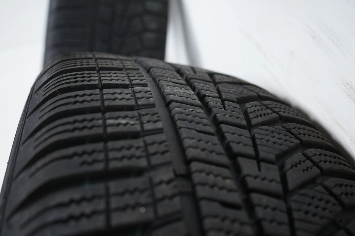 Mercedes A B Klasse W177 B247 Winterreifen Winterräder 17 Zoll A1774010400 Detailansicht 11