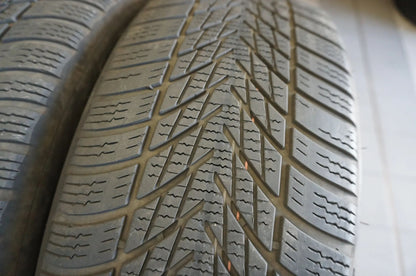 Original BMW 1er F70 2er F74 18 Zoll Alufelgen 968M Winterräder Winterreifen