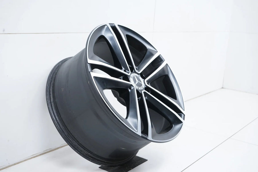 1 x Hliníkový disk Mercedes CLS W257 18 palců A2574010200 9J ET33