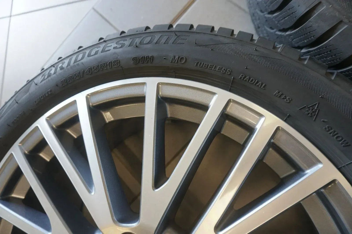 Mercedes Classe A Classe B W177 CLA jantes alu pneus hiver 225 45 R18 2024 7,5mm Vue détaillée 3