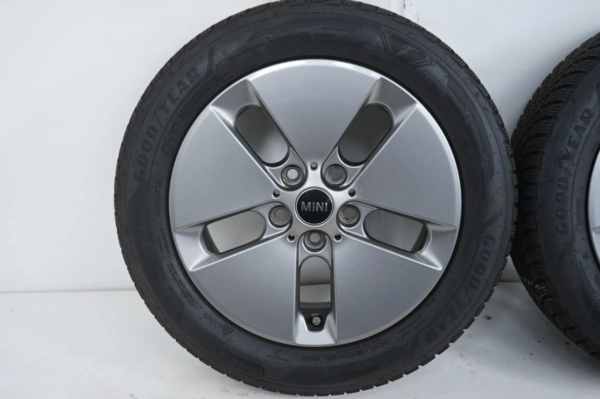 MINI F65 F66 F67 pneus hiver roues hiver 185 60 16 pouces 5A3E642 Vue détaillée 3