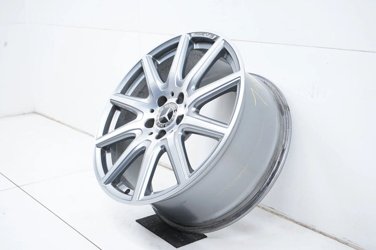 1x Jante alliage Mercedes A45 CLA45 W177 18 pouces A1774013900 8J ET48,5 Vue détaillée 3