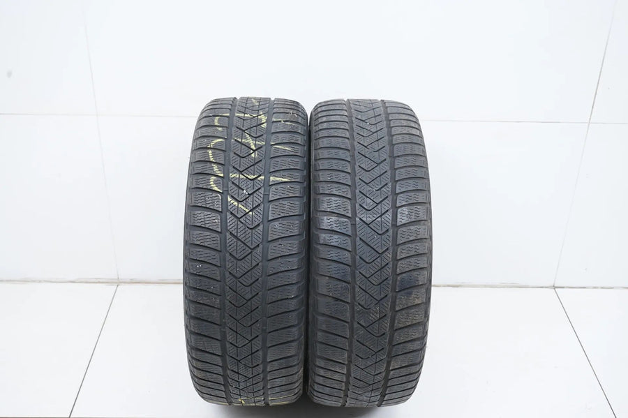 2 x Pirelli winter tires 225 45 18 inch DOT19/18 approx. 4 mm MO