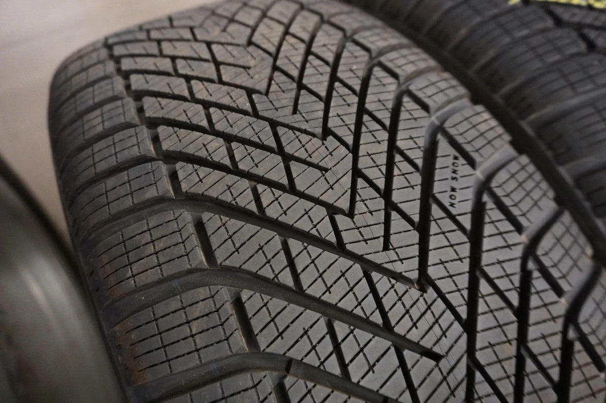 Original Audi Q5 SQ5 GU 20Zoll Alufelgen Winterreifen Winterräder 255 45 R20 7mm Detail view 7