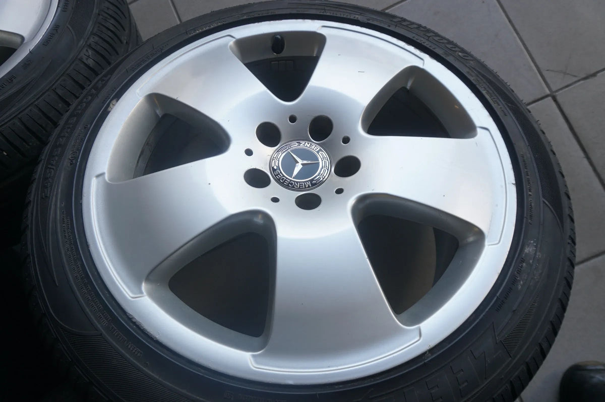 Jantes aluminium originales Mercedes Classe S W221 Roues été Pneus été 245 45 R18 Detailansicht 2