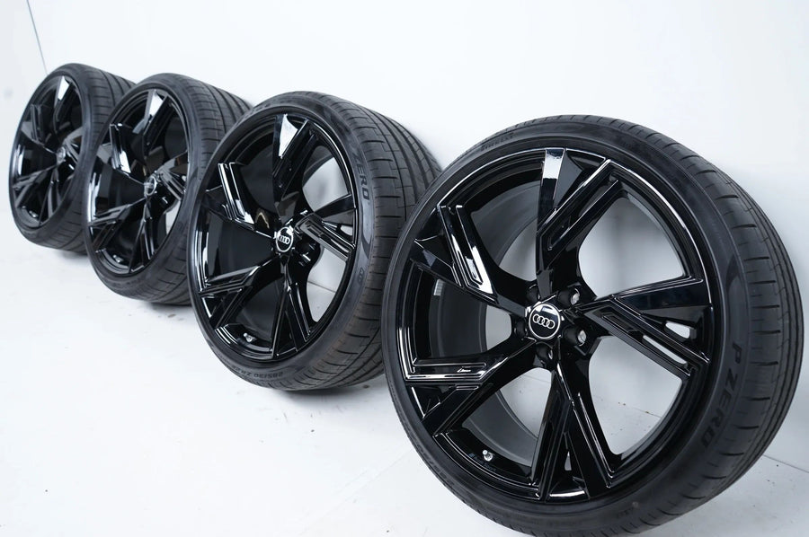 Like New Audi RS6 4K C8 Summer Wheels Summer Tires 285 30 22 Inch 4K0601025DH