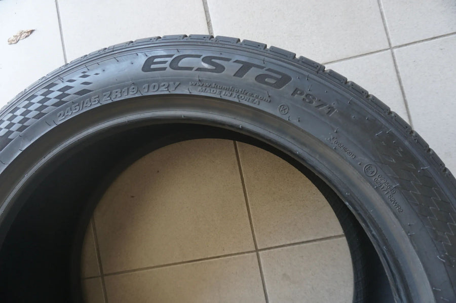 1 X 245 45 ZR19 R19 102Y Sommerreifen Kumho Ecsta PS71 2023 7mm