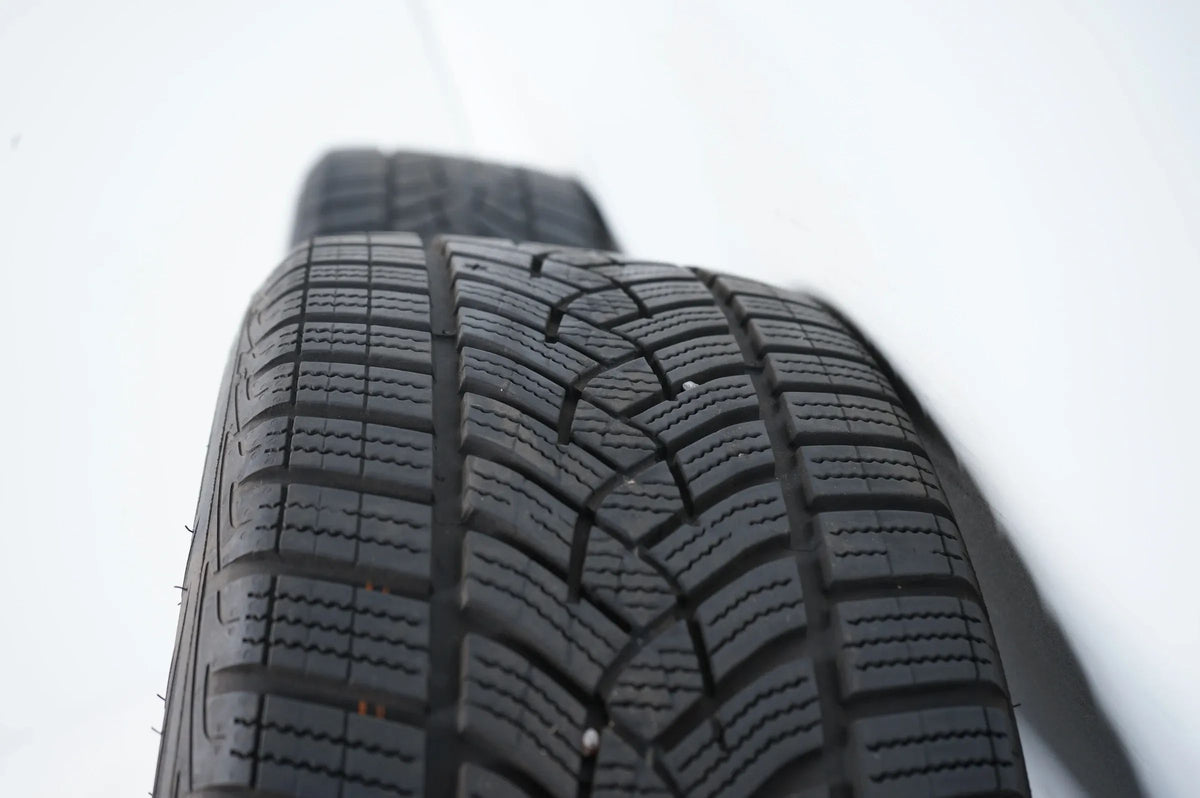Mercedes C Klasse W206 Winterräder Winterreifen 225 45 18 Zoll A2064016200 Detailansicht 10