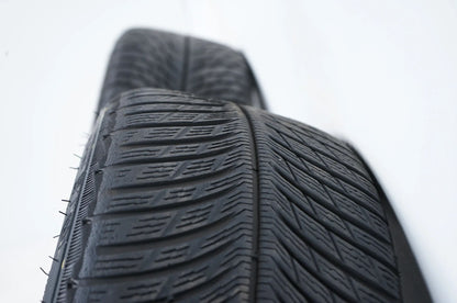 Mercedes C43 AMG W206 Winterreifen Winterräder 235 45 18 Zoll