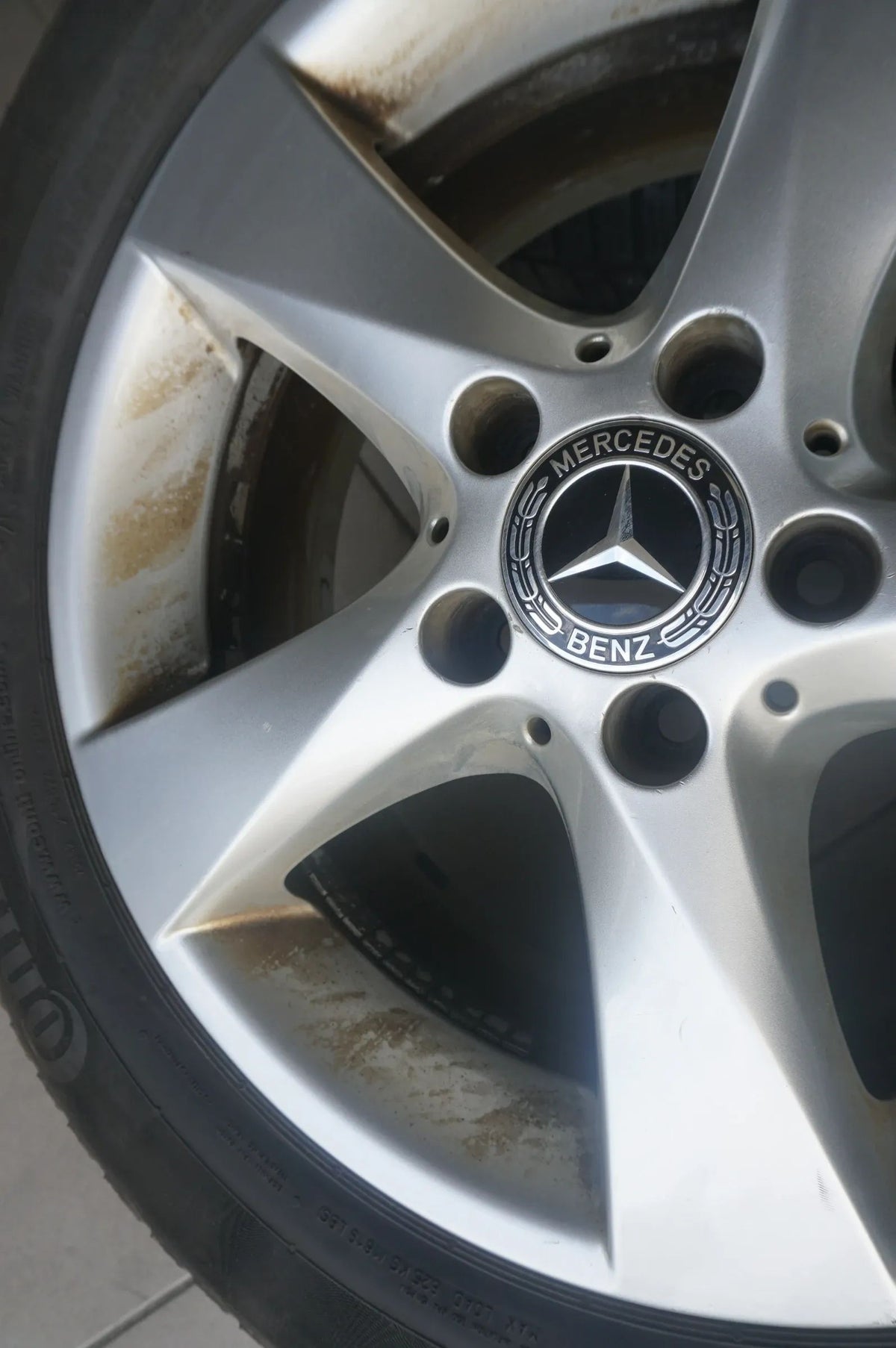 Original Mercedes V-Klasse Vito W447 17 Zoll Alufelgen Winterräder Winterreifen Detailansicht 4