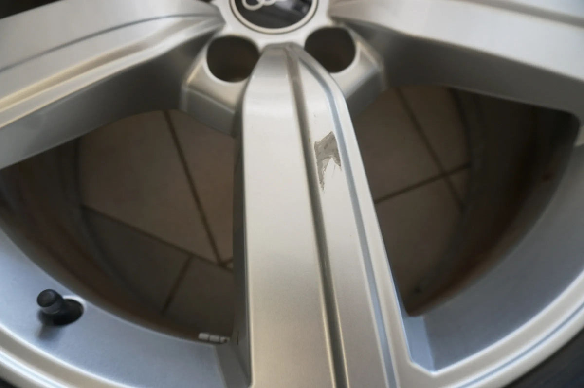 Original Audi Q8 e-tron GE Alufelgen Winterräder Winterreifen 255 50 R20 6mm Detailansicht 5