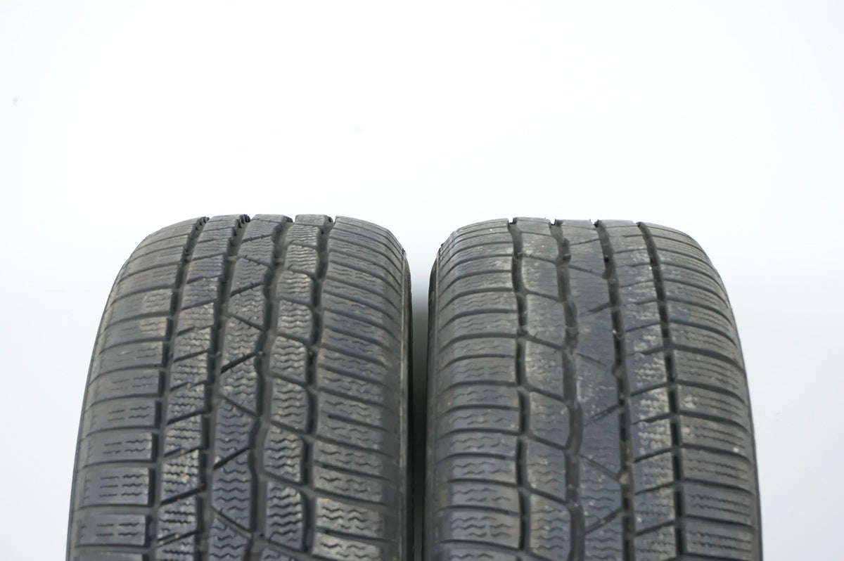 2x Winterreifen Continental 225 55 17 Zoll DOT23/22 ca.6-7mm Detailansicht 4