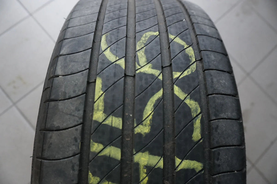 1 X 235 45 R18 98V Pneu été Michelin e Primacy 2023 4,5mm