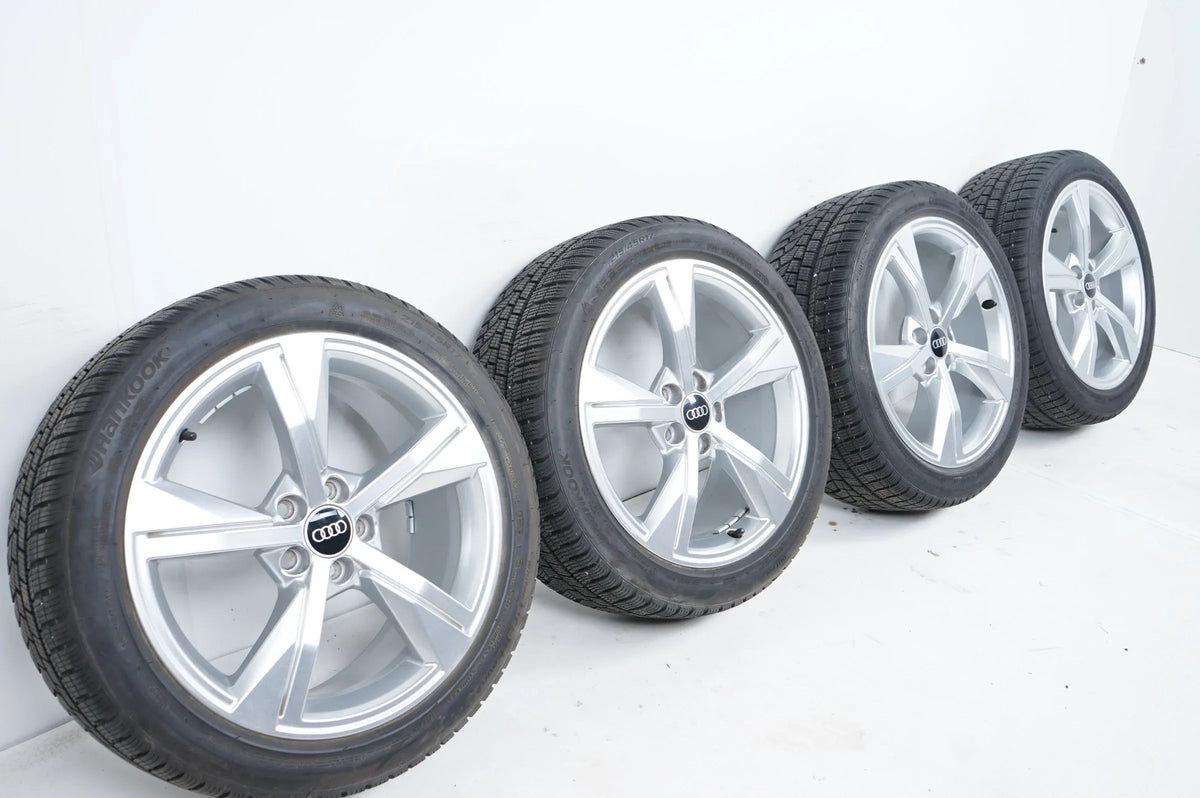 Audi A1 GB Winterräder Winterreifen 215 45 17 Zoll 7mm 82A601025G Detailansicht 2
