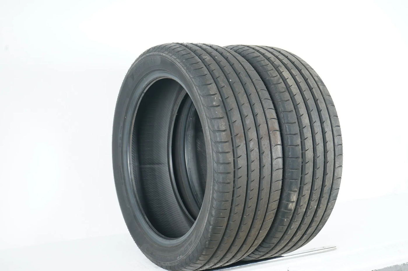 2x DEMO Sommerreifen Yokohama 245 45 20 Zoll DOT24/23 Bmw*