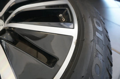 Jantes en alliage d'origine Mercedes CLS W257 C257 Roues d'hiver Pneus hiver 245 45 R18