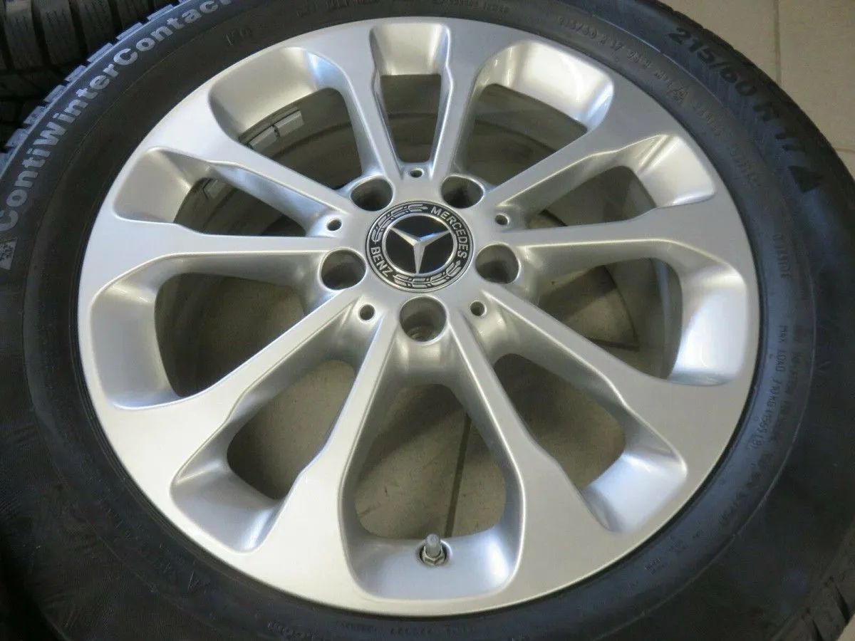 Original Mercedes GLA X156 W156 Alloy Wheels Winter Wheels Winter Tires 215 60 R17 8mm Detailansicht 5