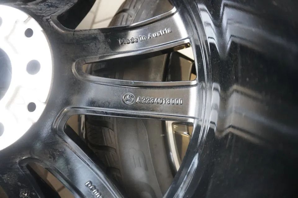 Original Mercedes S-Class W223 V223 19 Inch Alloy Wheels Winter Wheels Winter Tires Detailansicht 9