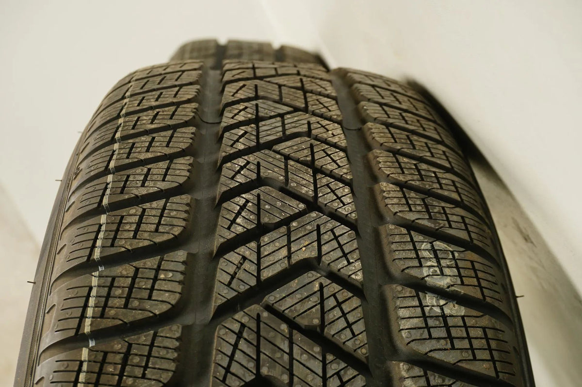 New Mercedes GLE V167 winter tires/wheels 235/60 R18 inch Detailansicht 11