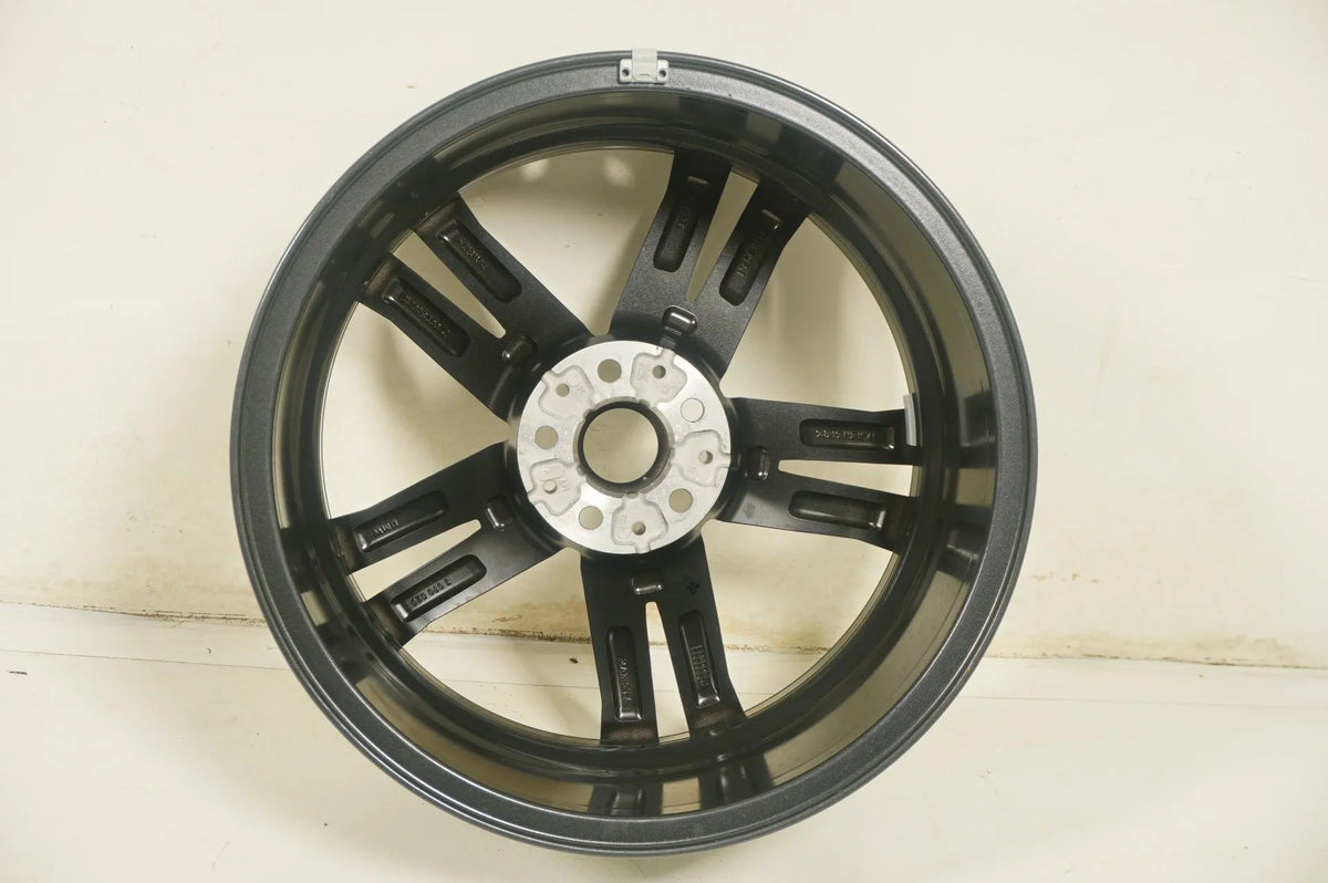 1 x originální hliníkový disk BMW řady 8 G14 G15 19 palců M727 8090020 9J Detailní zobrazení 9