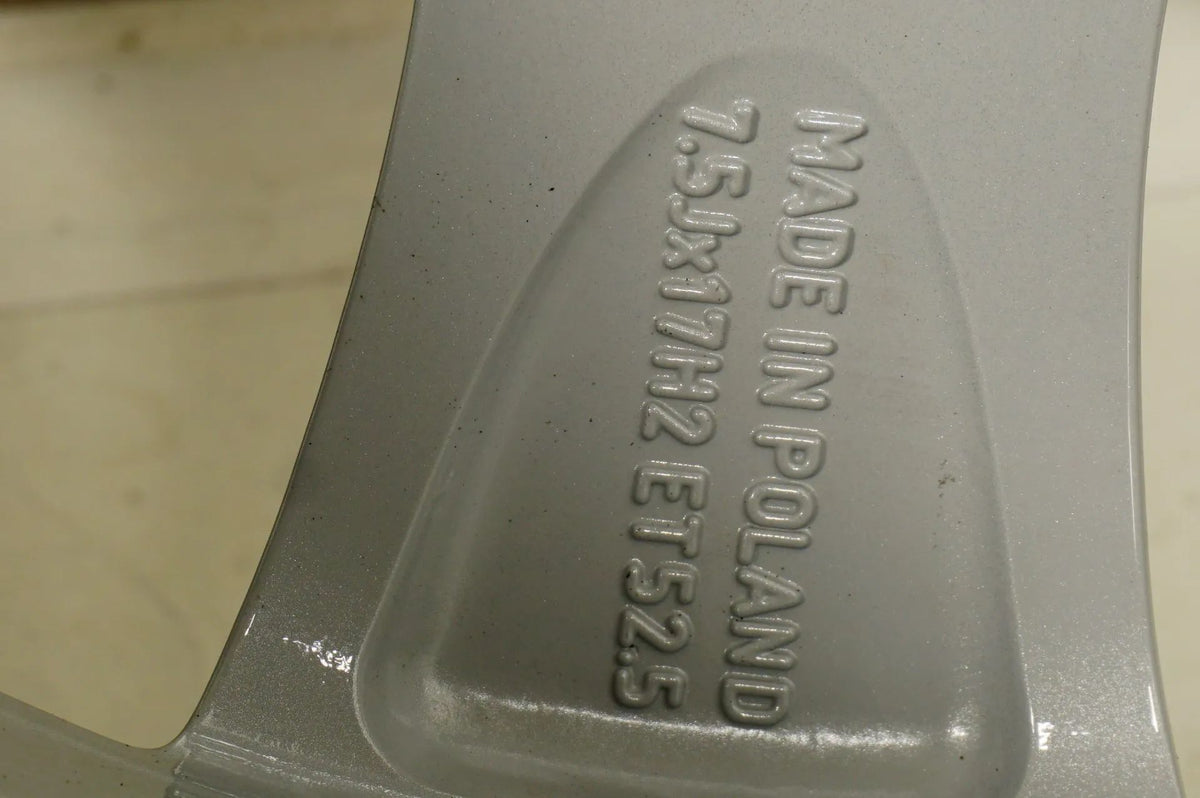 Mercedes A B CLA Klasse W176 W117 Sommerräder 225 45 17 Zoll Detailansicht 14