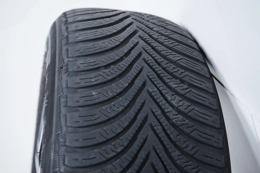 Mercedes A B Klasse W177 W247 Winterräder Winterreifen 16 Zoll