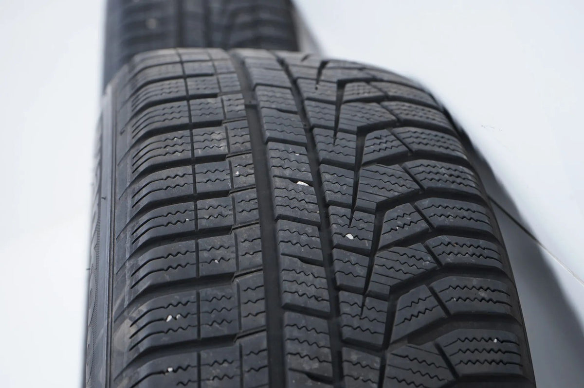 Mercedes AB Class W177 W247 Winter Wheels Winter Tires 16 Inch Detailansicht 11