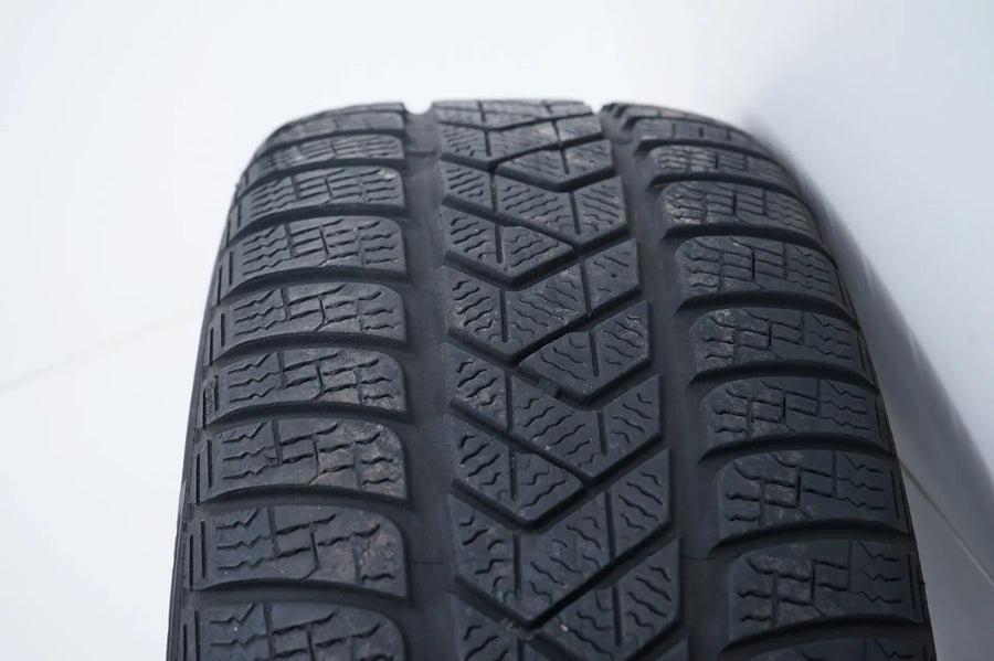 Mercedes třídy E S213 All Terrain zimní kola 245 45 19 palců