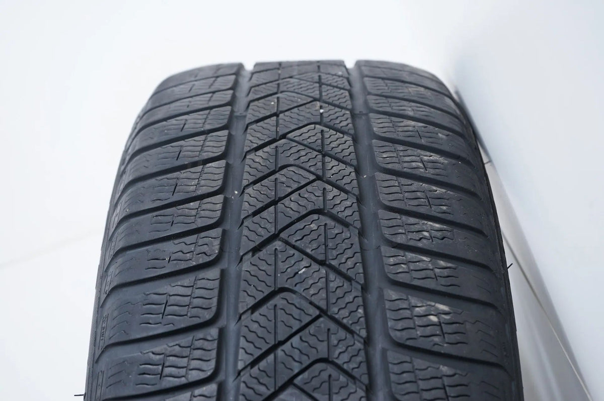 Roues tout-terrain hiver Mercedes Classe E S213 245/45/19 pouces Detailansicht 11