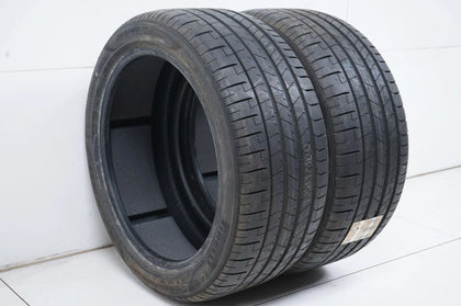 2 pneus été de démonstration Pirelli 255/40/18 pouces DOT21 MO