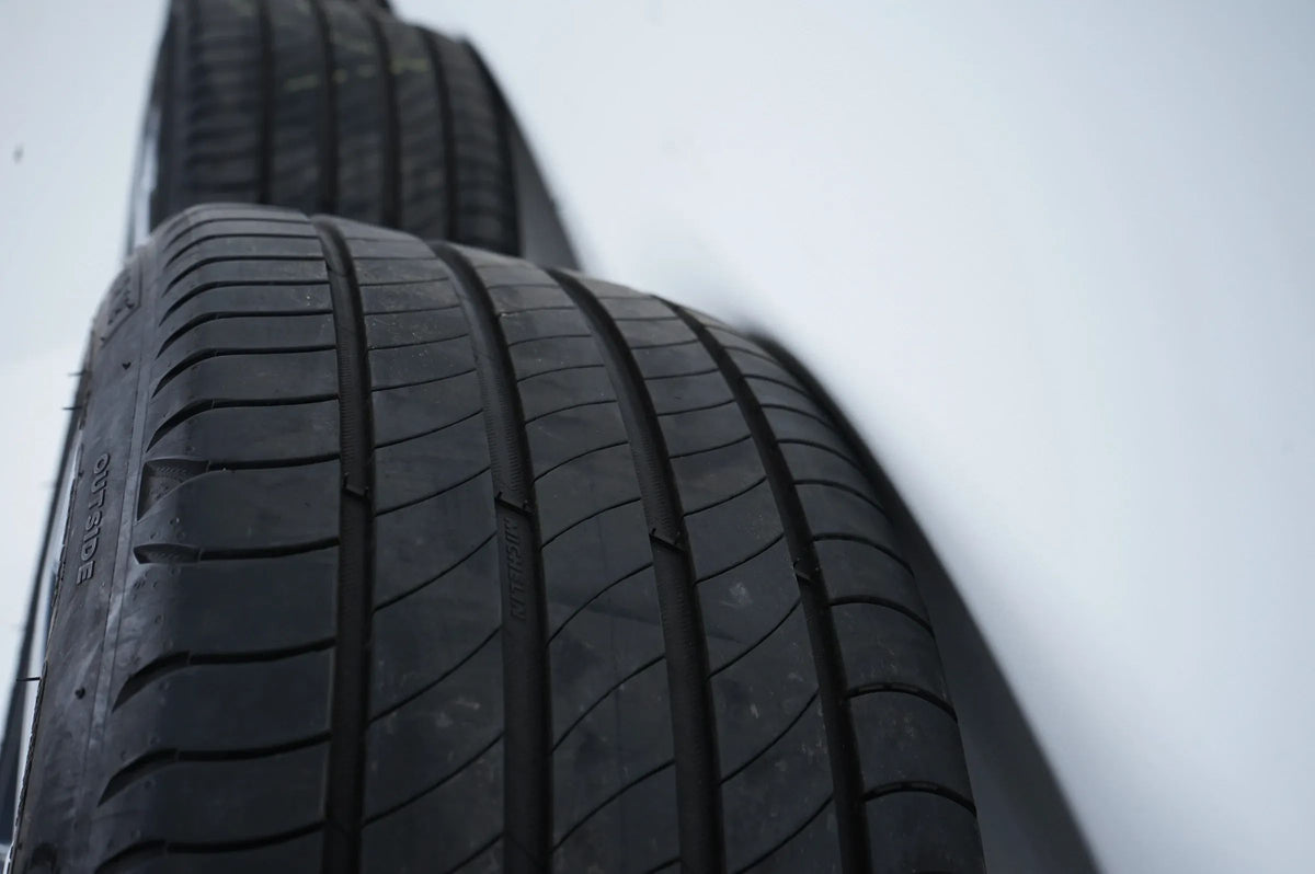 Mercedes C Class W206 summer tires, summer wheels AMG 18 inch Detailansicht 13