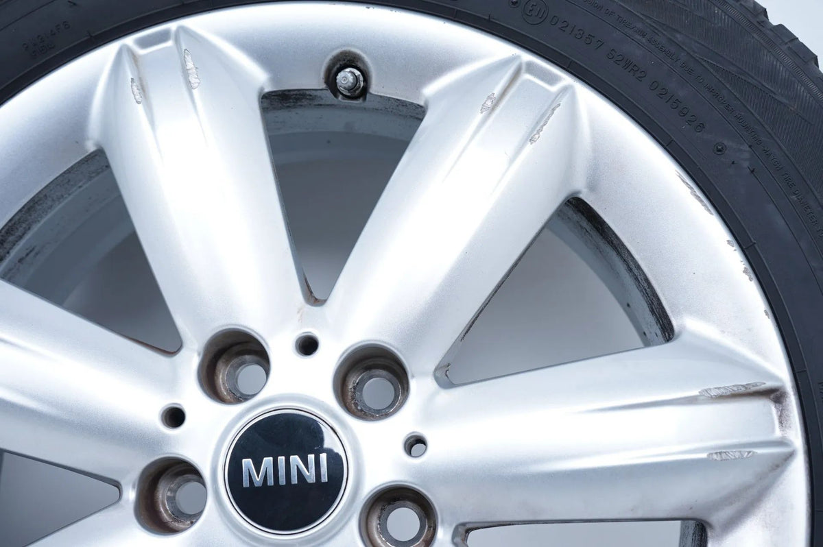 MINI Countryman F60 Winter Tires Winter Wheels 205 60 17 inch JCW539 Detailansicht 12