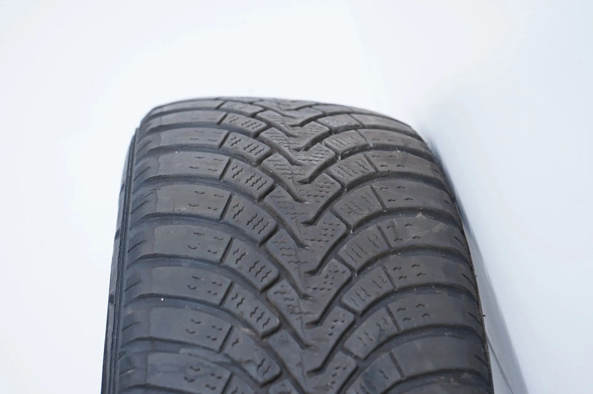 MINI Countryman F60 Winter Tires Winter Wheels 205 60 17 inch JCW539 Detailansicht 14