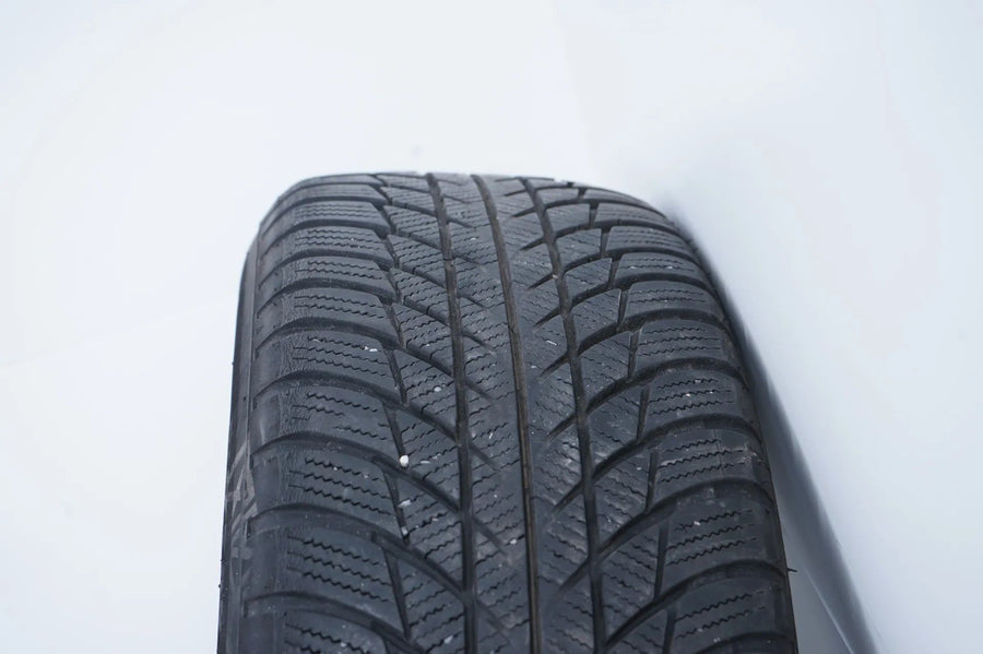 MINI Countryman F60 Winter Tires Winter Wheels 205 60 17 inch JCW539
