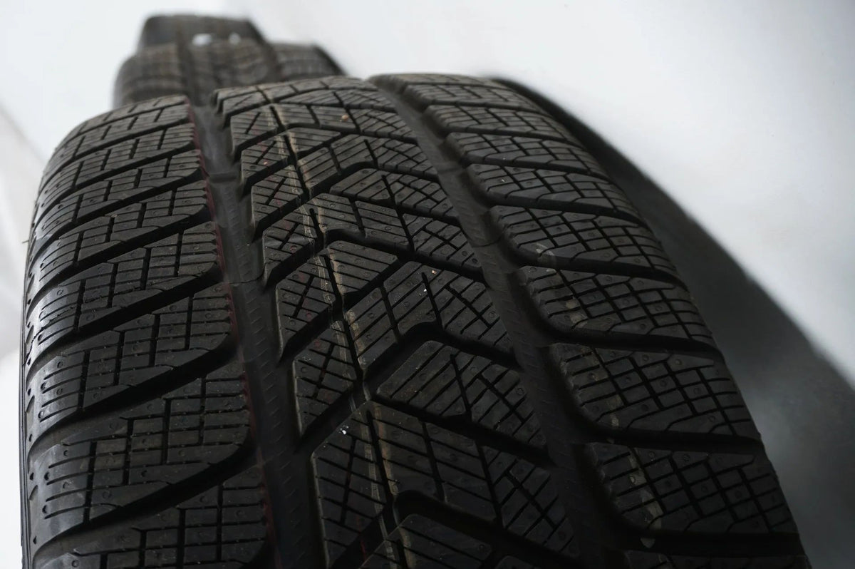 Mercedes EQC W293 N293 Winter Tires Winter Wheels 19 Inch Detailansicht 10
