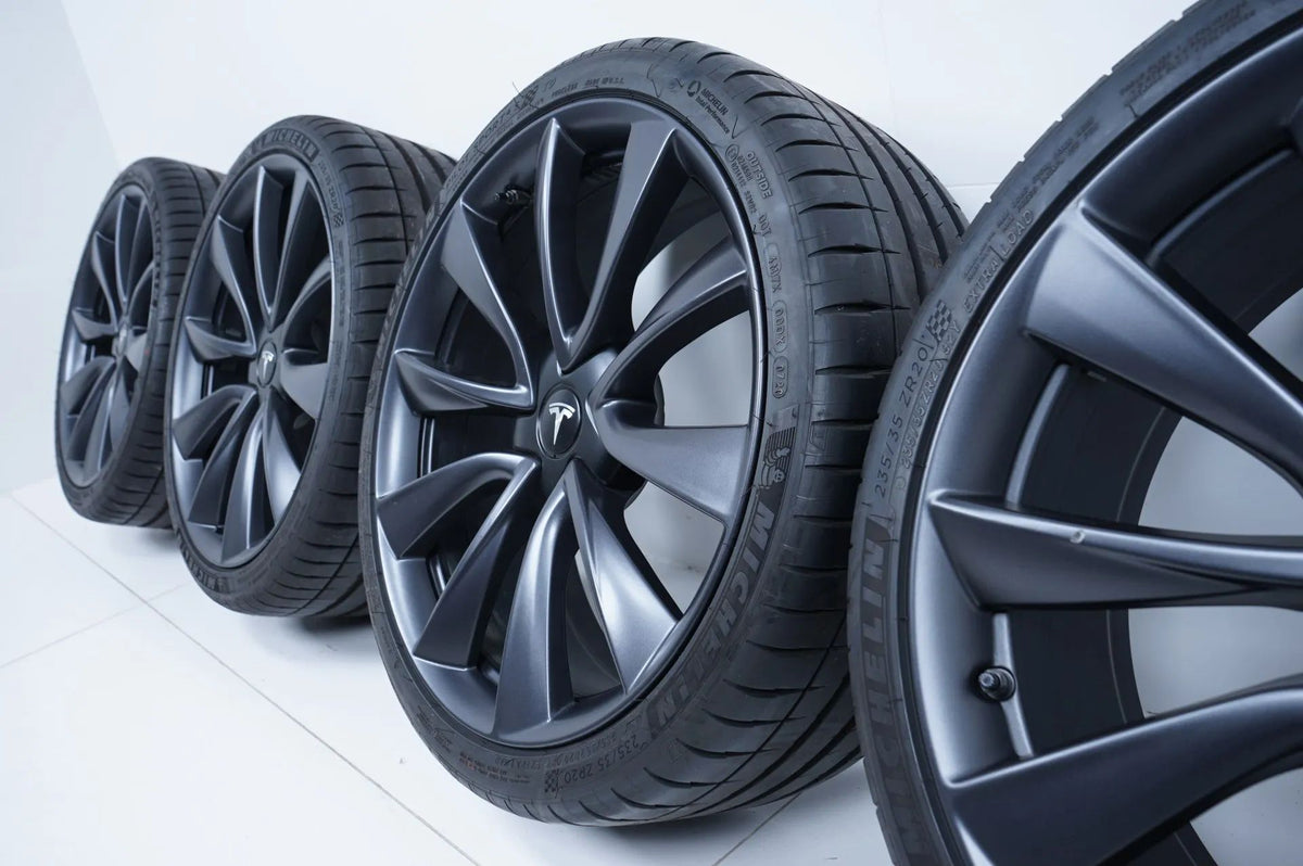 Tesla Model 3 summer tires, summer wheels, 235/35/20 inch, 7mm tread depth Detailansicht 10