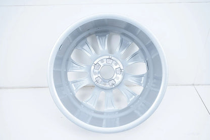 1 x Mercedes třídy C W205 hliníkový disk 17 palců A2054018700 8J