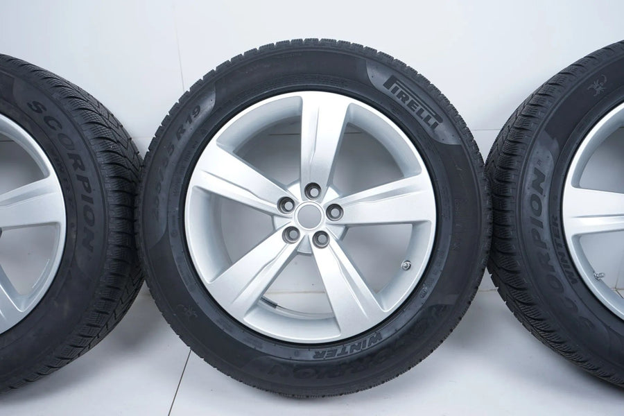 Land Rover Range Velar winter tires/wheels 255/55/19 inch