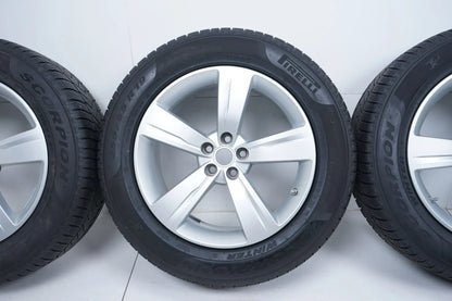 Land Rover Range Velar Allwetterräder mit neuen Allwetterreifen 255 55 19 Zoll