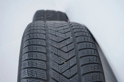 Jaguar F-Pace winter tires/wheels 255/60 R18 HK83-1007-AA